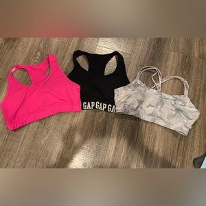 Women’s Gap sports bras. Size L.